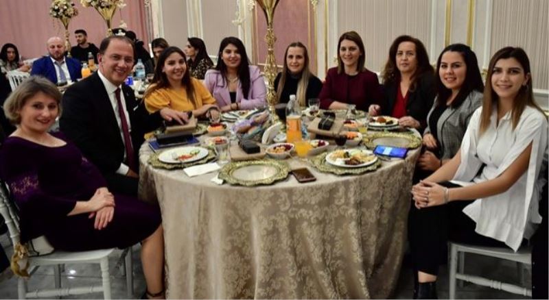 Eğitmenlerimizin her zaman yanında olacağız