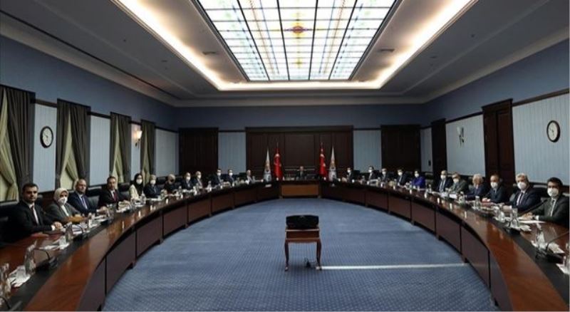 AKP kurmayları Sezen Aksu