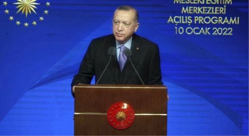 Özel sektörün elini taşın altına koyması şart