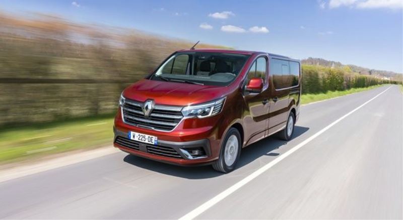 Yeni Renault Trafic ailesi satışa sunuldu