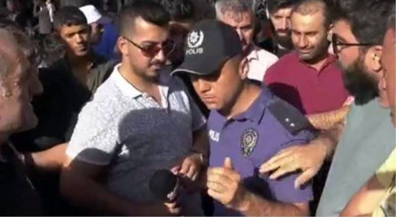 Polis halk röportajına müdahale etti