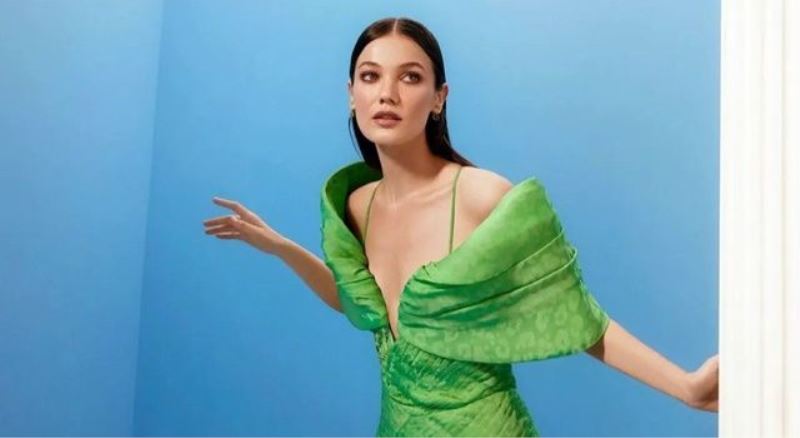 Pınar Deniz duş pozuyla Instagram
