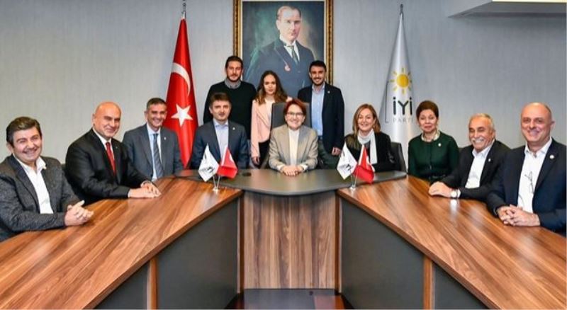 Yanımdakiler fevkalade sağlam, senin yanındakiler nasıl?