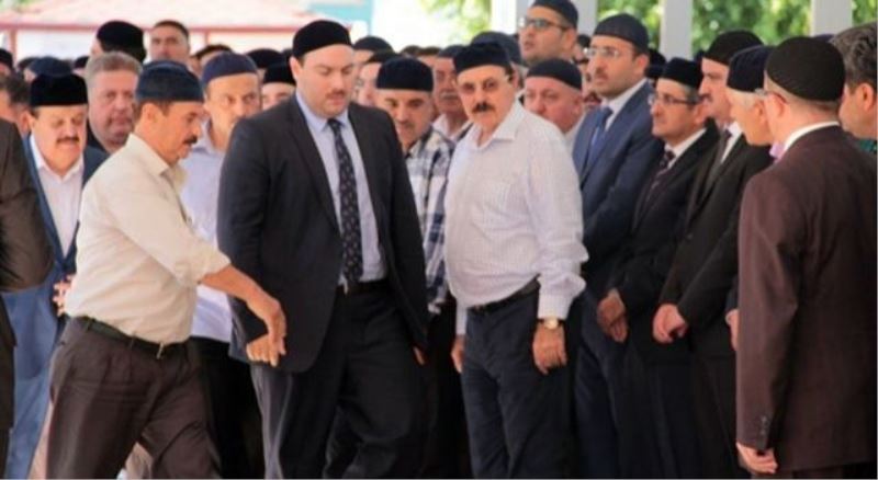 Tarikat lideri asker kaçağı çıktı…