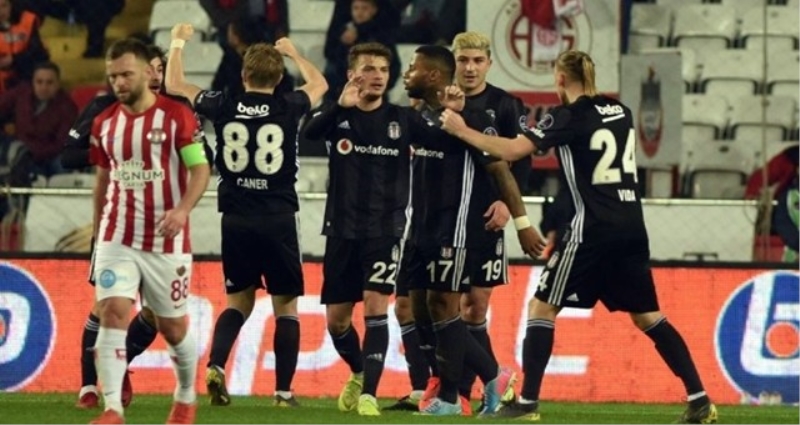 Beşiktaş gol oldu yağdı