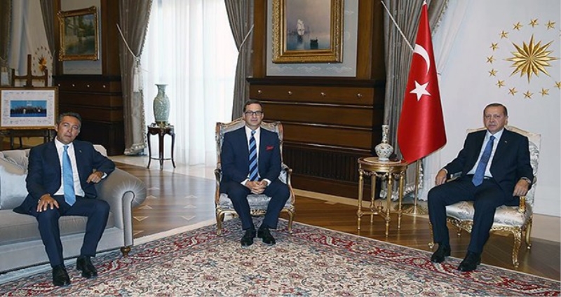 Cumhurbaşkanı Erdoğan, iş adamları Ömer Mehmet Koç ile Ali Koç