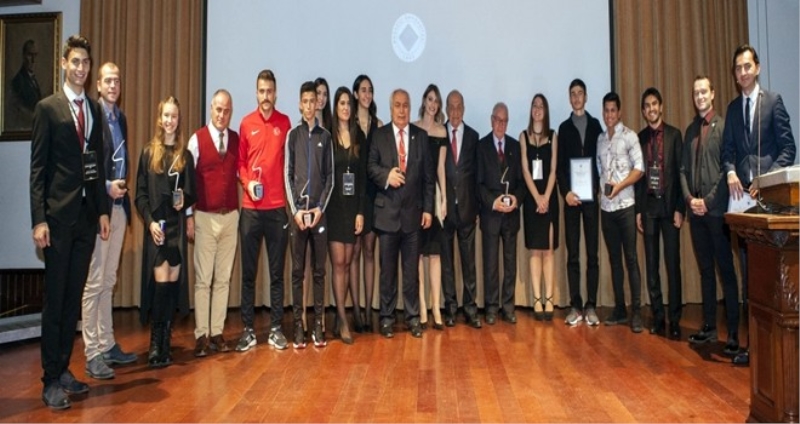 ‘Boğaziçi Üniversitesi Spor Ödülleri’ sahiplerini buldu