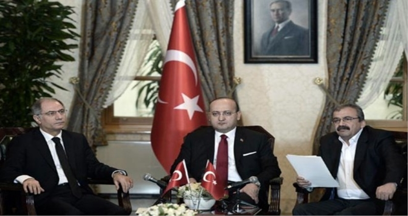 Sırrı Süreyya Önder: Serbest bırakılmama şaşırdım