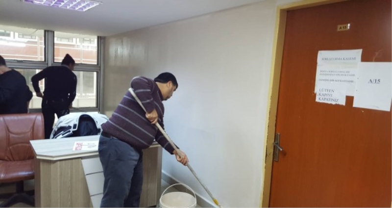 Sanık Hasan Akgün hakim ve savcıların iş yerini boyattı