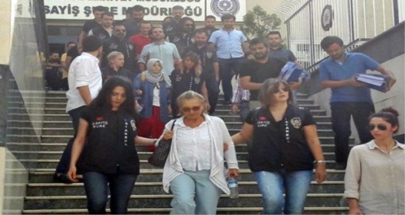 Nazlı Ilıcak ve 5 gazeteci tutuklandı