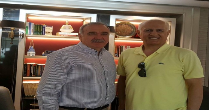 LC Waikiki patronu Dursun Boran’a başarı diledi