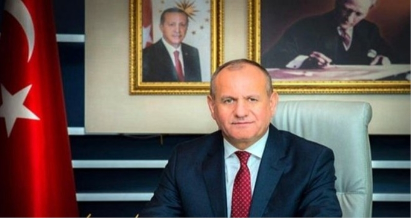 Düzce Belediye Başkanı Mehmet Keleş istifa etti