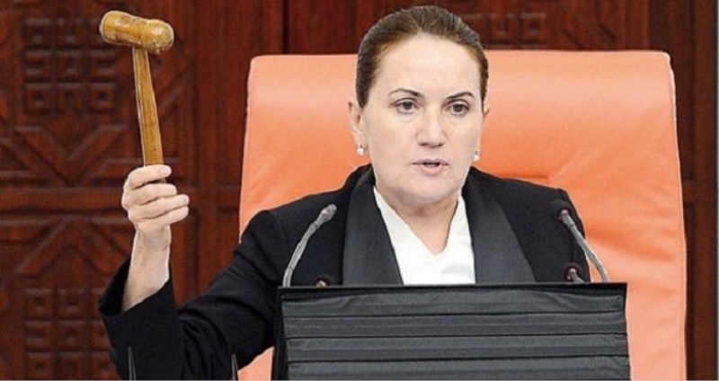 Akşener