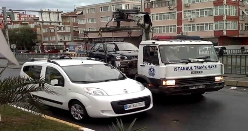 Çekici haczedilip trafikten men edildi
