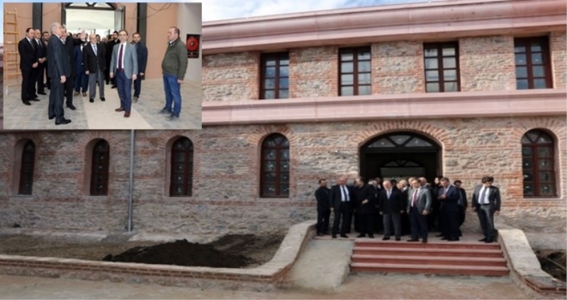 Beykoz Kışlası Bezmiâlem Üniversitesi’ne devredildi